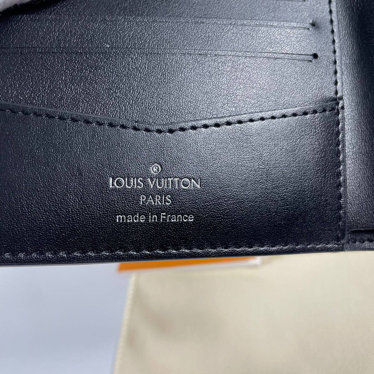 LOUIS VUITTON Wallet